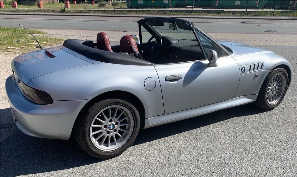 BMW Z3 Cabrio TÜV NEU 74tkm Youngtimer in Bremen