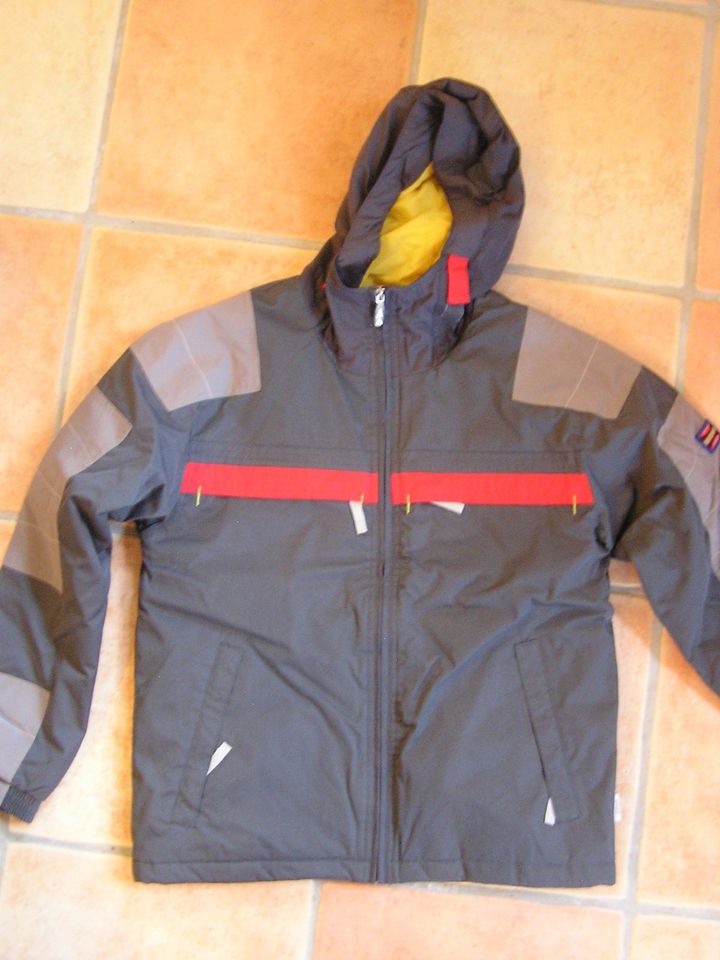 etirel Jungen Winter Jacke Skijacke Gr. 164 in Fischbachtal