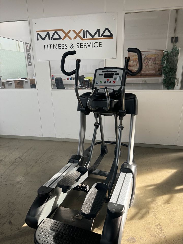 True Fitness TS1000 Elliptical Crosstrainer no Technogym Matrix in Nordkirchen