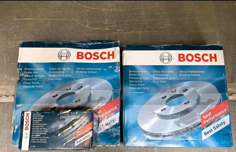 Auto Bremsen Bremsscheiben Bremsbeläge Bosch Unbenutzt in München