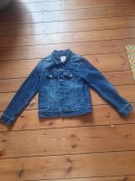 Levi´s Jeansjacke Gr 12 (XXS) Berlin - Treptow Vorschau