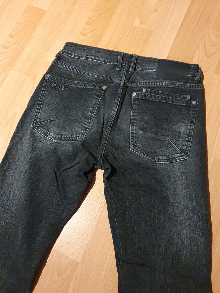 Tom Tompson Jeans Special 07 Spike Slim Fit Größe 31/34 in Herne