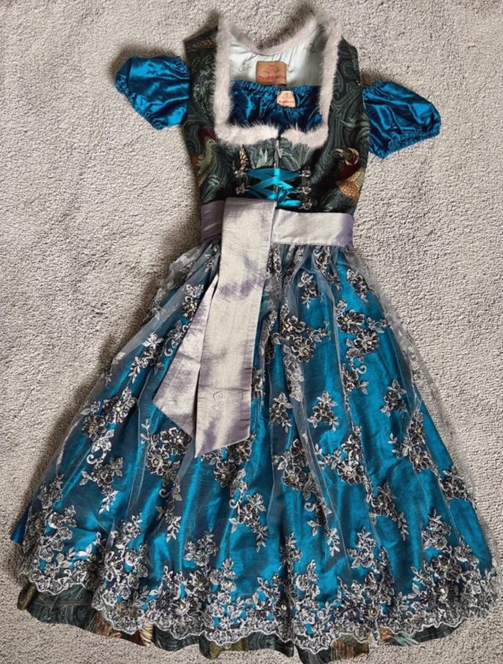 Dirndl Astrid Söll mit Bluse Gr.36 in Reutlingen