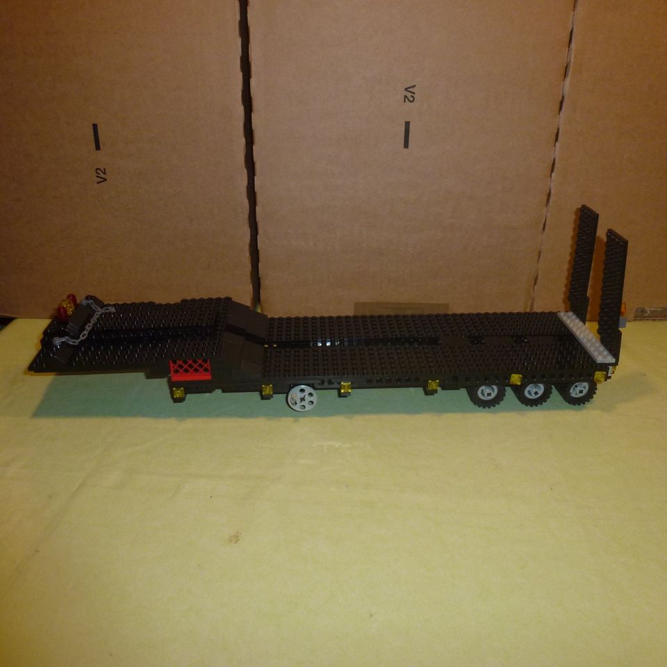 LEGO 5580 Model  Team Highway Rig Truck mit Sattelauflieger  1986 in Schulendorf