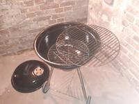 Weber Compact Kettle Holzkohlegrill Mitte - Tiergarten Vorschau