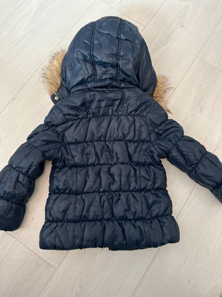 Winterjacke 98 H&M zuckersüß in Lünen