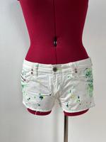 NEU coole Diesel Hot Pants / Jeans-Shorts Gr. 36 Berlin - Reinickendorf Vorschau
