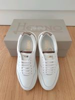 HERNO Sneakers weiß Monogramm ⭐ NEU Nordfriesland - Rantrum Vorschau