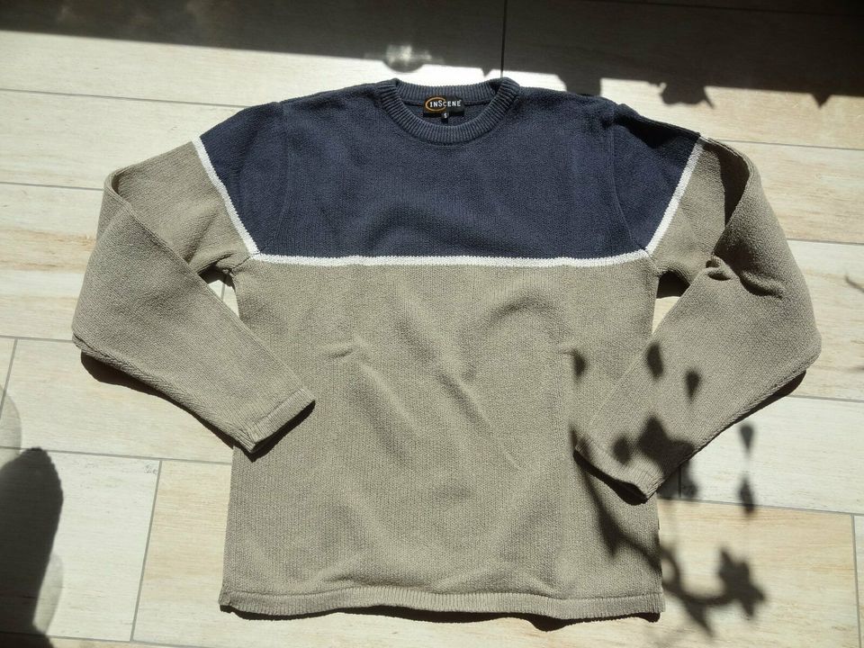 2 Oversize Pullover  Retro  S  je 5,00 in Sangerhausen