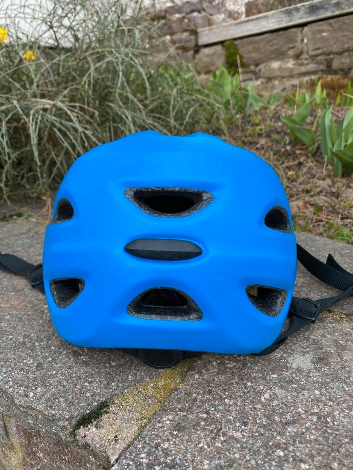 Fahrrad Helm Giro 49-53 blau Kinder in Schöllkrippen