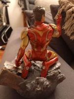 Iron ManFigur/Statue mit Base aus Kunststoff 15 cm hoch OVP. Brandenburg - Schönefeld Vorschau