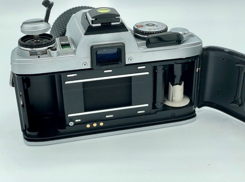 Minolta X 500 Analog Kamera 2 Objektive Carena Blitz Werralux in Bichl