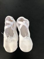 Ballettschuhe Turnschläppchen Gr 28 Tanzmuster Hessen - Hünfeld Vorschau