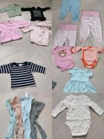 Kleiderpaket Babykleidung in 62 68 Hosen Bodys Jacken Shirts Nordrhein-Westfalen - Swisttal Vorschau