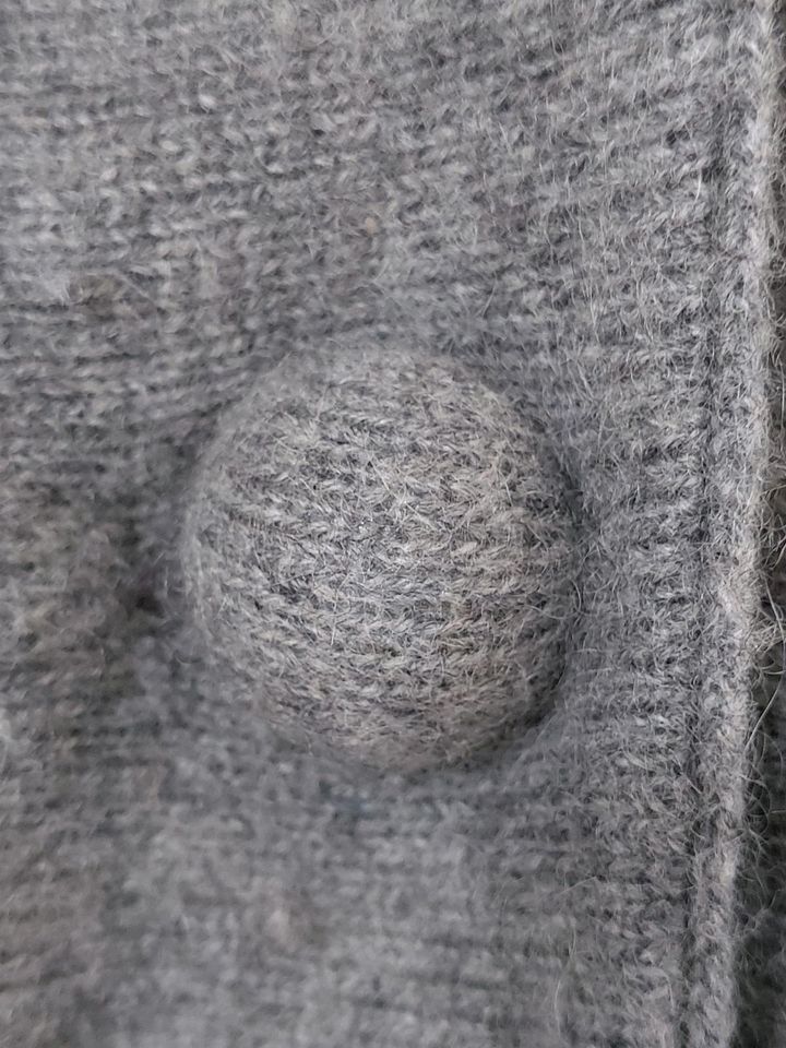 Strickweste, 100% Kaschmir, "Backstage", Größe  36/38 in Holzgerlingen