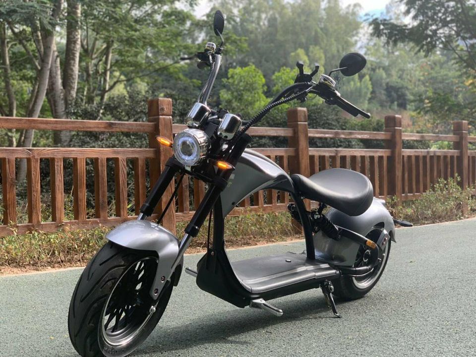 E-Scooter Chopper  Arrow M1P, Lithium-Akku 30Ah, 3000 Watt in Nonnweiler