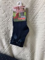 21 22 23 calcetin calado Socken mit Schleife neu Spanien löche Nordrhein-Westfalen - Königswinter Vorschau