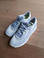 Reebok Schuhe grau Gr.40 Nordrhein-Westfalen - Velbert Vorschau