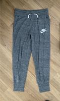 Nike Hose Größe S Hessen - Taunusstein Vorschau