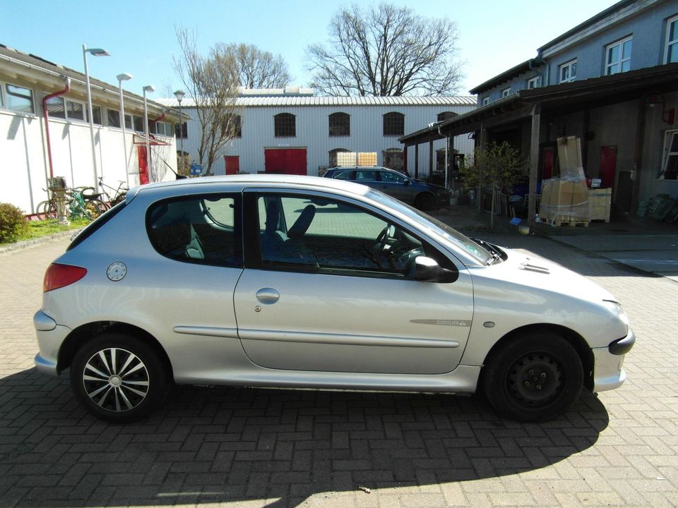 Peugeot 206 *Klima* in Dresden