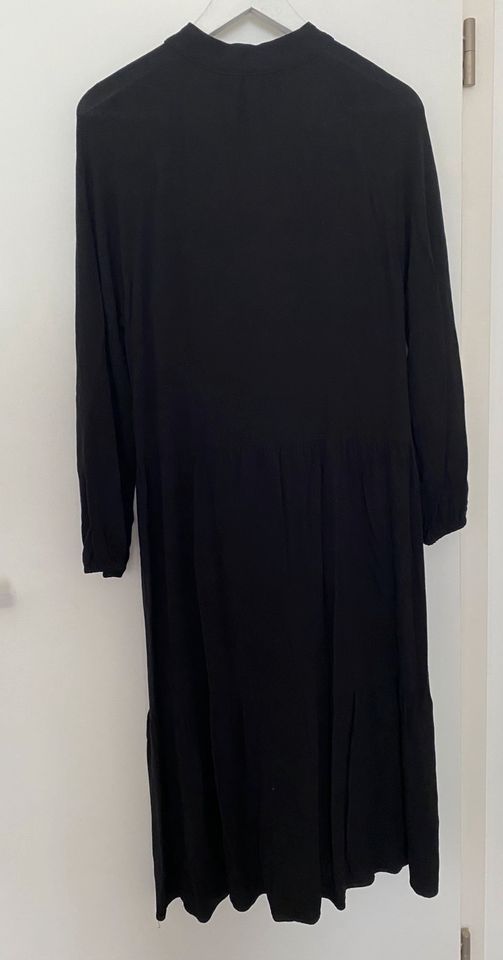 Kleid, Lanius, Gr. 44, schwarz in Köln