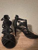 Stilettos Sacha Nordrhein-Westfalen - Gelsenkirchen Vorschau