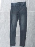 H&M Stretchose Jeans Damen schwarz ,Gr. 36, wie neu Duisburg - Duisburg-Mitte Vorschau