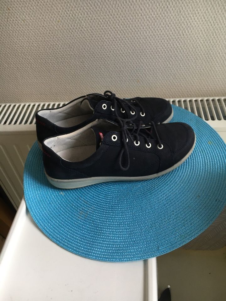 „ARA“ Damen Schnürschuhe Gr.7in blau. Mit herausnehmbaren Einla . in Heek