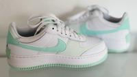 Nike Air Force 1 Shadow Women blanc/barely green/mint foam 36,5 Baden-Württemberg - Sindelfingen Vorschau