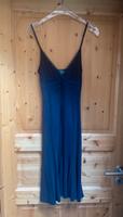 United Colors of Benetton Sommer Kleid blau mit punkten Berlin - Wilmersdorf Vorschau