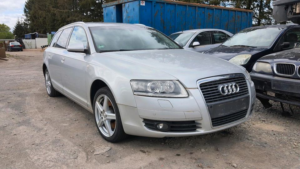 Audi A6 4F Alufelgen mit Reifen KBA 52975 124R-001710 in Gelenberg