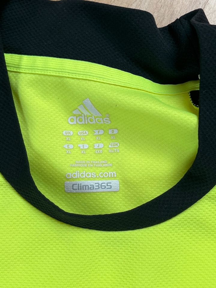 Sport Shirt Adidas gelb, Gr. Xl Funktionsbekleidung in Plankstadt