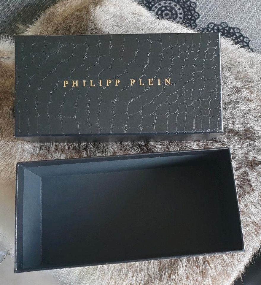 Philipp Plein Brillen Karton Leer in Dortmund