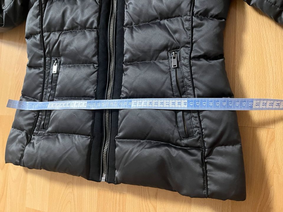 Wie Neu 34 XS Esprit Daunenjacke Jacke Winterjacke in Bad Friedrichshall