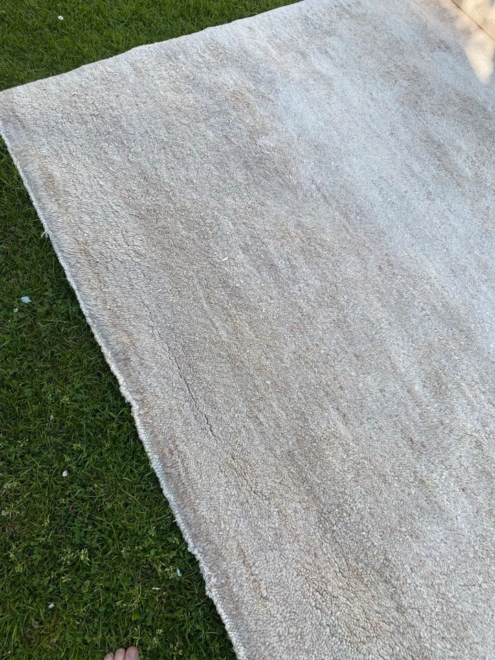 Berberteppich 2x3 m gebraucht in Lindau