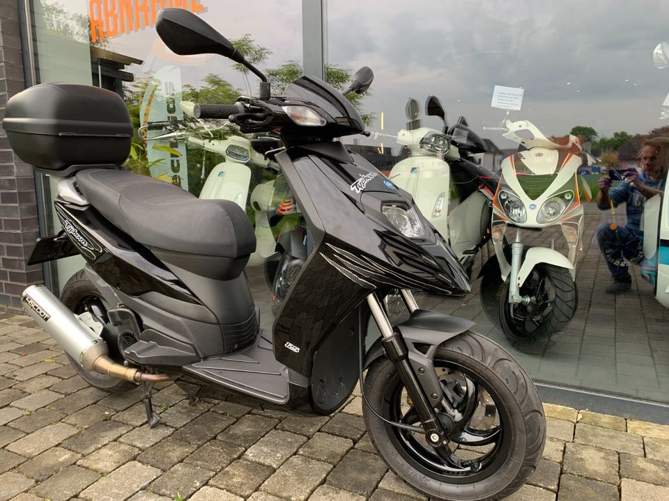 Piaggio New TPH 125 ccm Roller Garantie Die 2 Räder in Werne