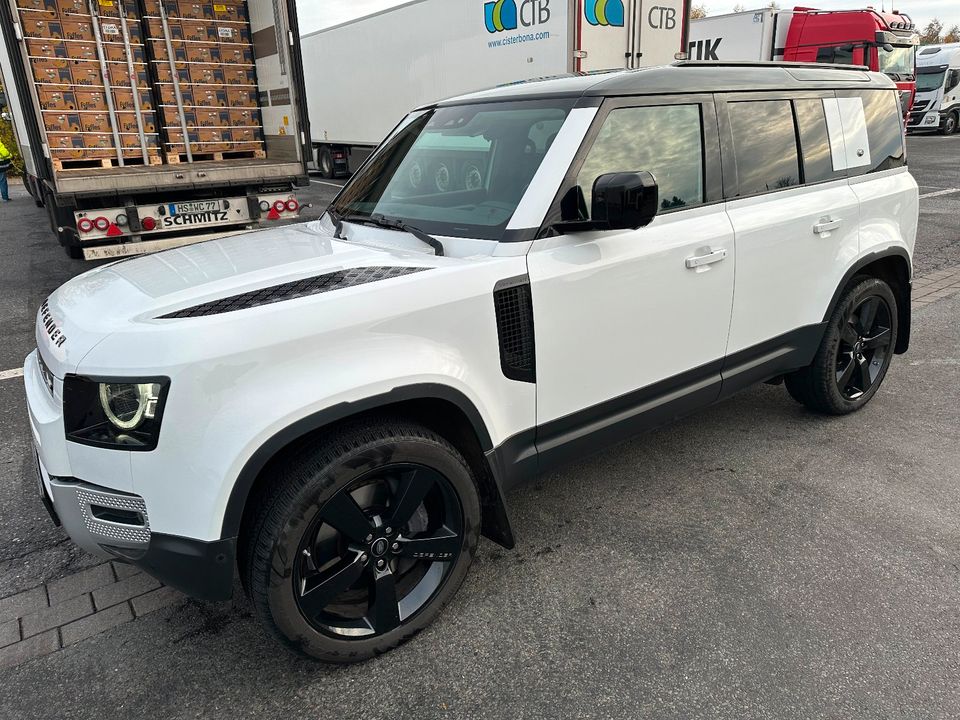 Land Rover Defender 110 D240 HSE – Fast Voll Ausstausstattung in Hagen