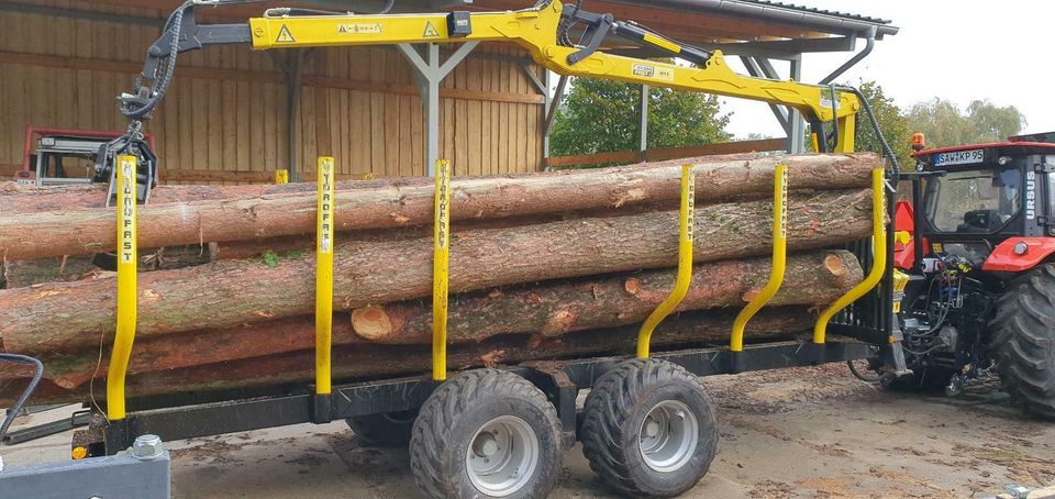 14,5t Gesamtgewicht Rückewagen Holzrückewagen in Salzwedel