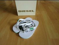 Neue Flip Flops von DIESEL Gr. 28 mit Karton schwarz weiß grün Nordrhein-Westfalen - Altena Vorschau