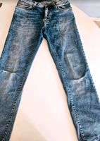 Gianni Versace Relaxed Jeans - Zustand GUT - Größe 32 München - Schwabing-West Vorschau