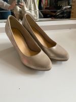 Beige/silberne Pumps Rheinland-Pfalz - Ludwigshafen Vorschau