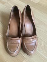 Hellbraune Leder–Pumps von VAGABOND 36 Feldmoching-Hasenbergl - Feldmoching Vorschau
