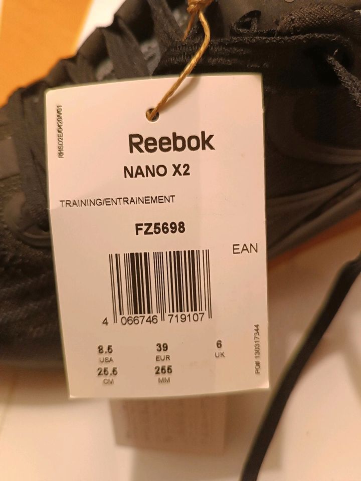 Reebok Nano X2 Trainingschuh für Damen US-Größe 8,5  NEU - mit in Unterschleißheim