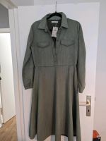 Neues Kleid von Reserved Friedrichshain-Kreuzberg - Kreuzberg Vorschau