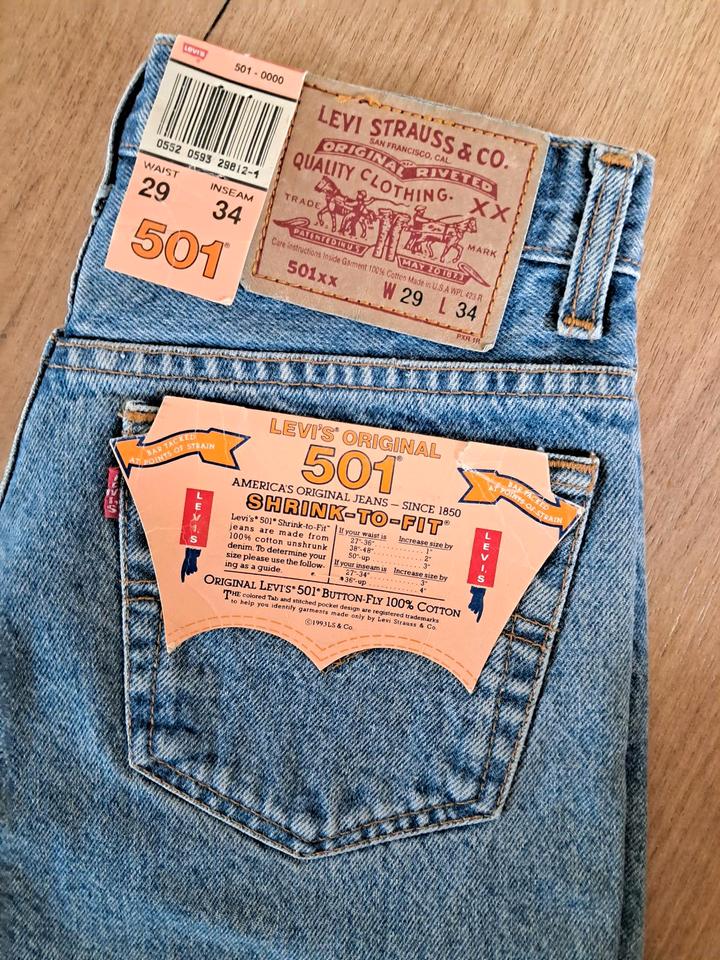 Levis 501 Shrink To Fit 29/34 Vintage Rarität Made in USA in Hamburg