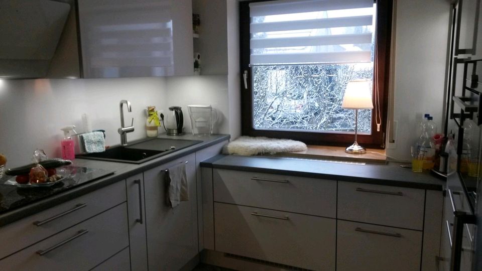 Einbauküche 2 Jahre alt ab Ende Mai abzugeben in Neunkirchen a. Brand