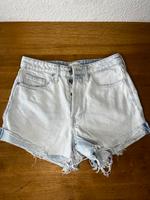 Damen Jeans Shorts H&M S 36 kurze Hose Chemnitz - Hilbersdorf Vorschau