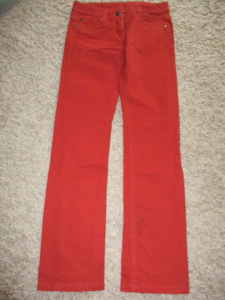 schöne Mädchen Jeans Hose verstellbarer Bund rotbraun Gr. 152 TOP in Elxleben an der Gera