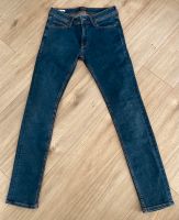 Jack & Jones Herren/Jungen Jeans, Hose, Gr. 31/34,  blau. Niedersachsen - Lüneburg Vorschau