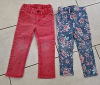 2 niedliche Mädchen Jeans Hosen H&M, C&A Gr 92 Nordrhein-Westfalen - Bad Lippspringe Vorschau